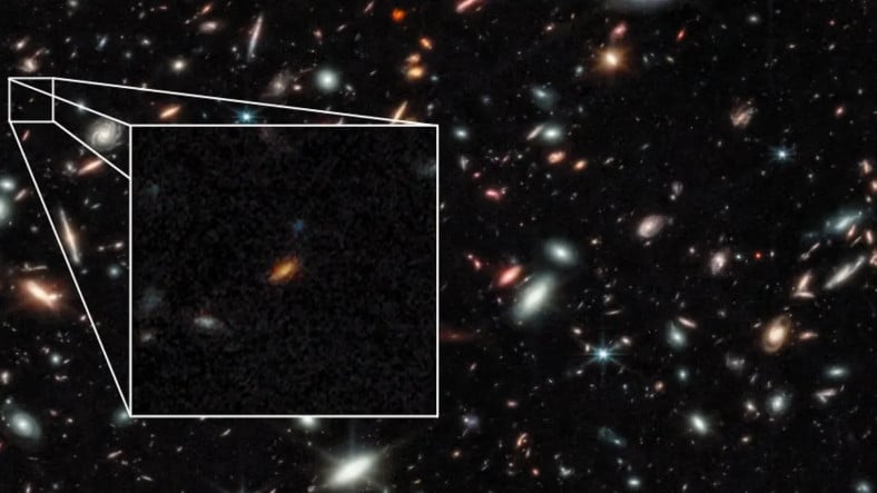 Bilinen En Uzak Galaksilerden İkisinin Fotoğrafı Paylaşıldı