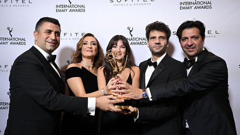 Yargı Dizisi, Memleketler arası Emmy Mükafatı Kazandı